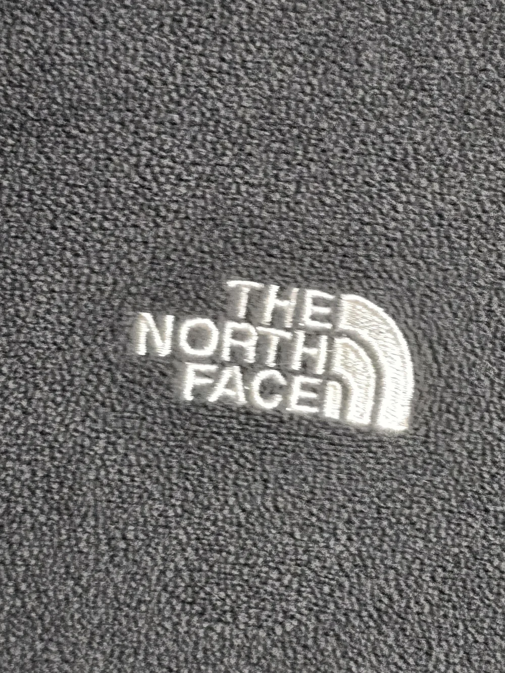 The North Face Men's Charcoal Gray Half-Zip Fleece Pullover